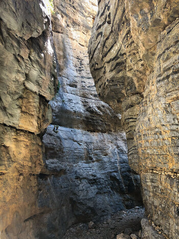 enger Wanderpfad durch die Imbros-Schlucht