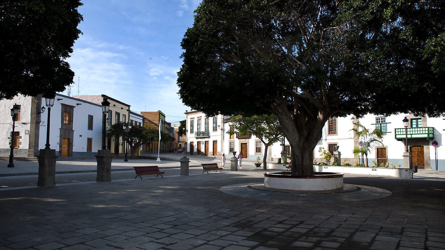 Blick über die Plaza de San Juan Bautista in Telde auf Gran Canaria