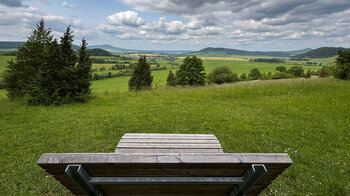 Ruheplatz mit Aussicht mitten in der Wiesenthaler Schweiz