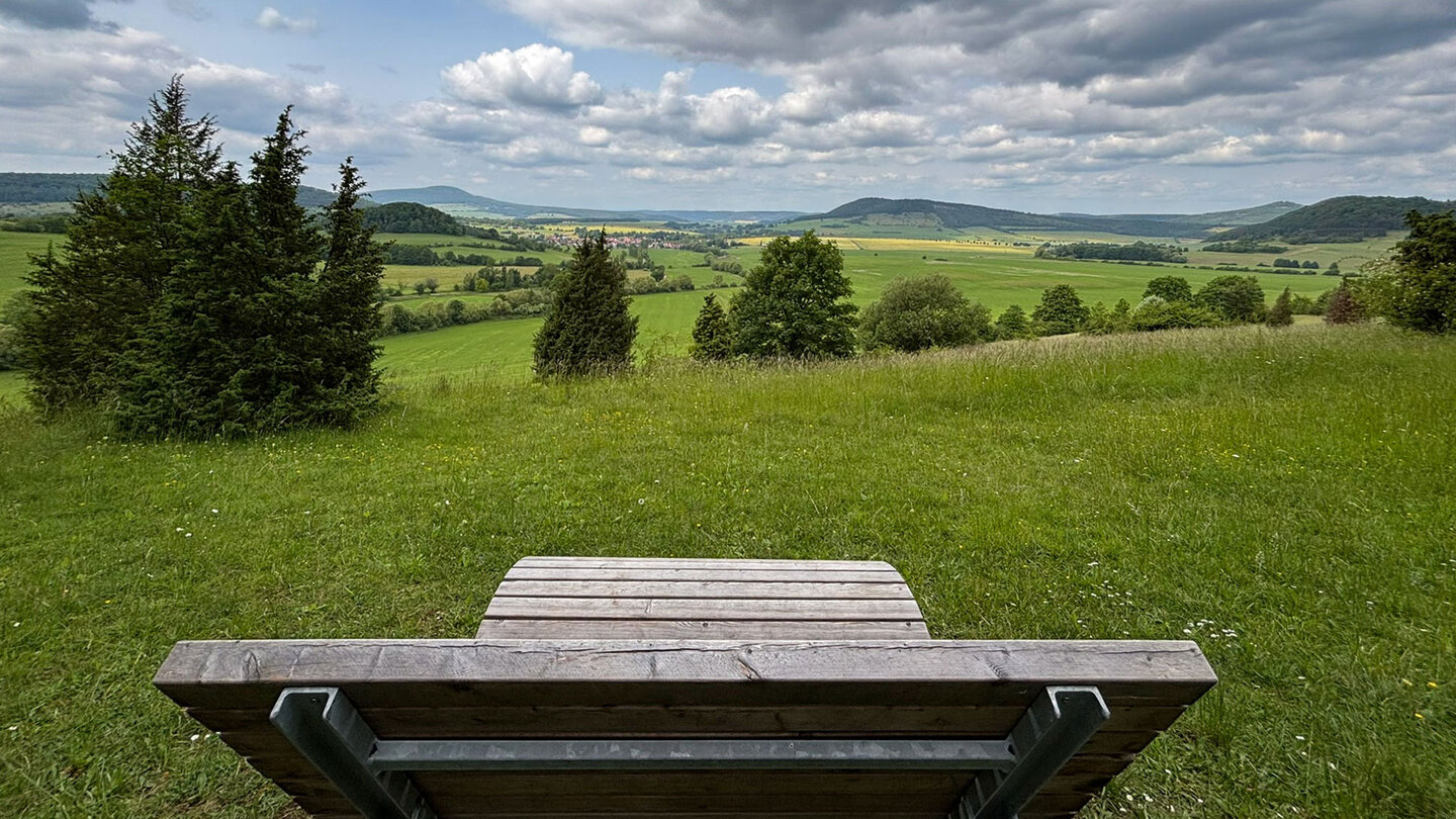 ein Ruheplatz mit Aussicht mitten in der Wiesenthaler Schweiz Ruheplatz mit Aussicht mitten in der Wiesenthaler Schweiz