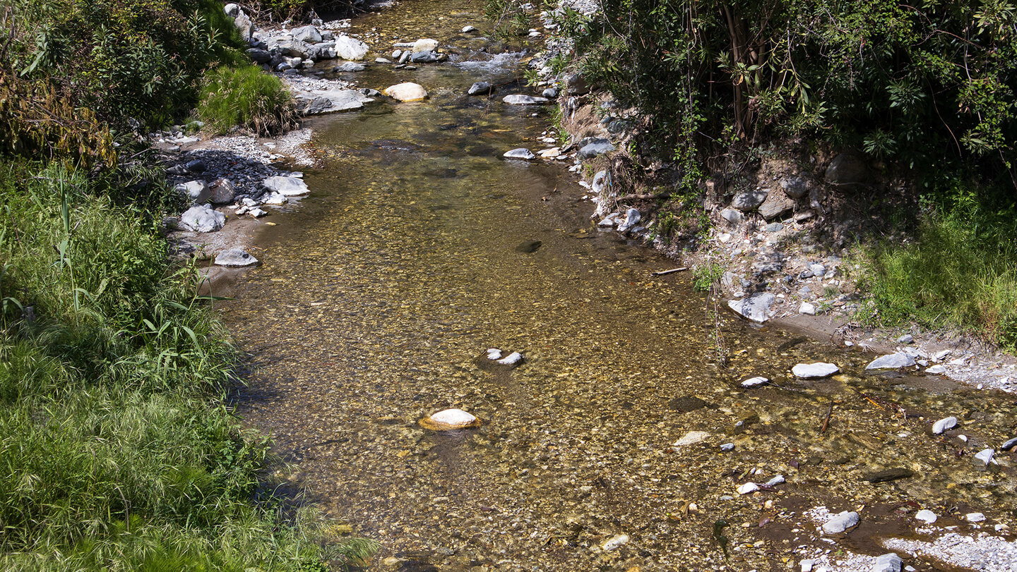 Wandern am Bachlauf des Río Turvilla Wandern am Bachlauf des Río Turvilla