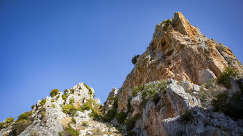 Kalkfelsen über der Schlucht von Zuheros