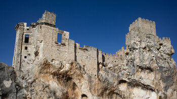 die Burganlage von Zuheros