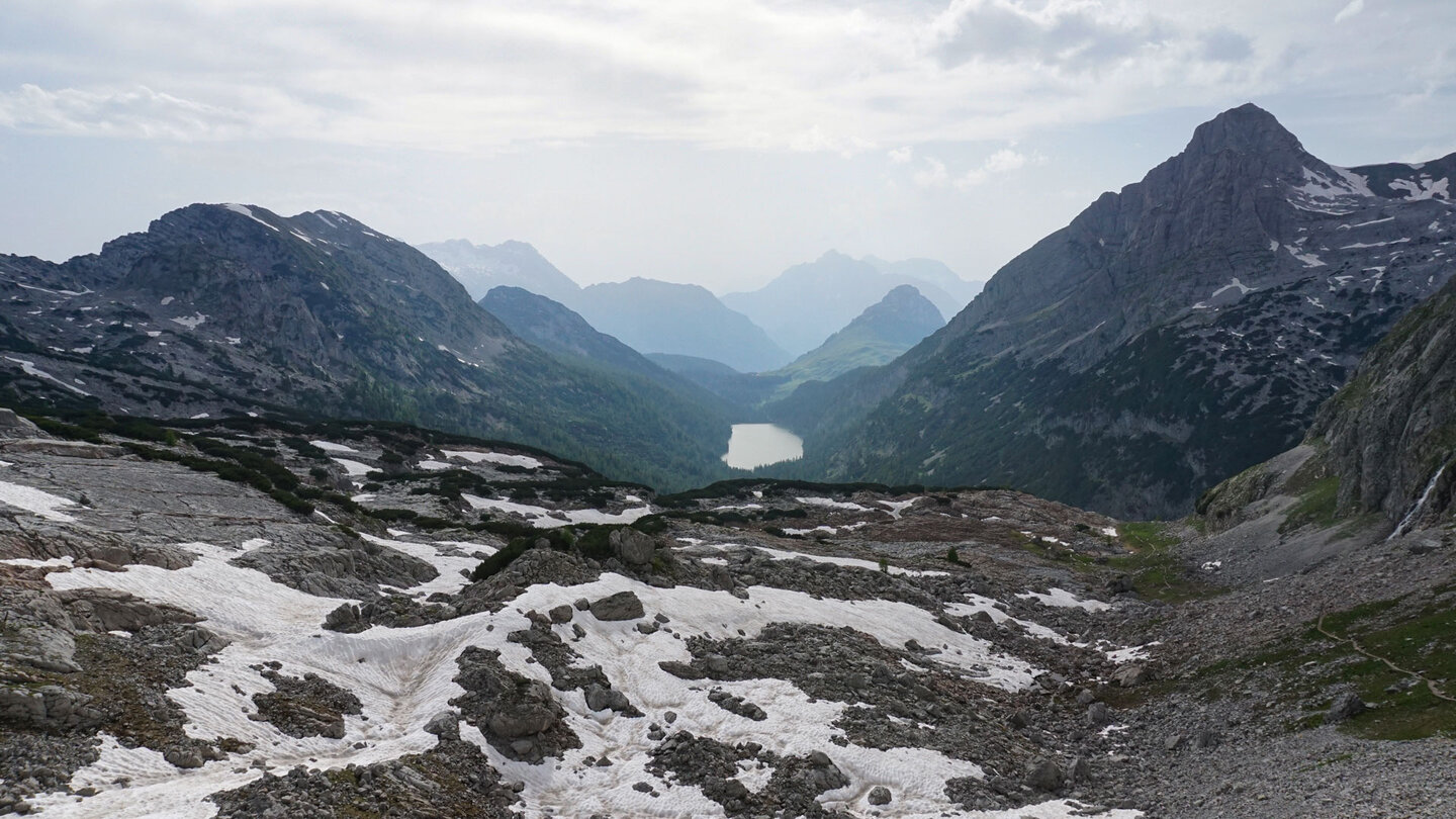 Blick auf den Diessbachstausee aus der Ferne am Steinernen Meer Blick auf den Diessbachstausee aus der Ferne