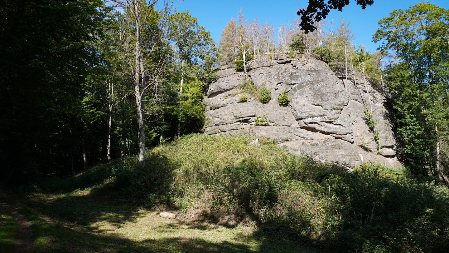 Fels kurz vor der Drachenschlucht