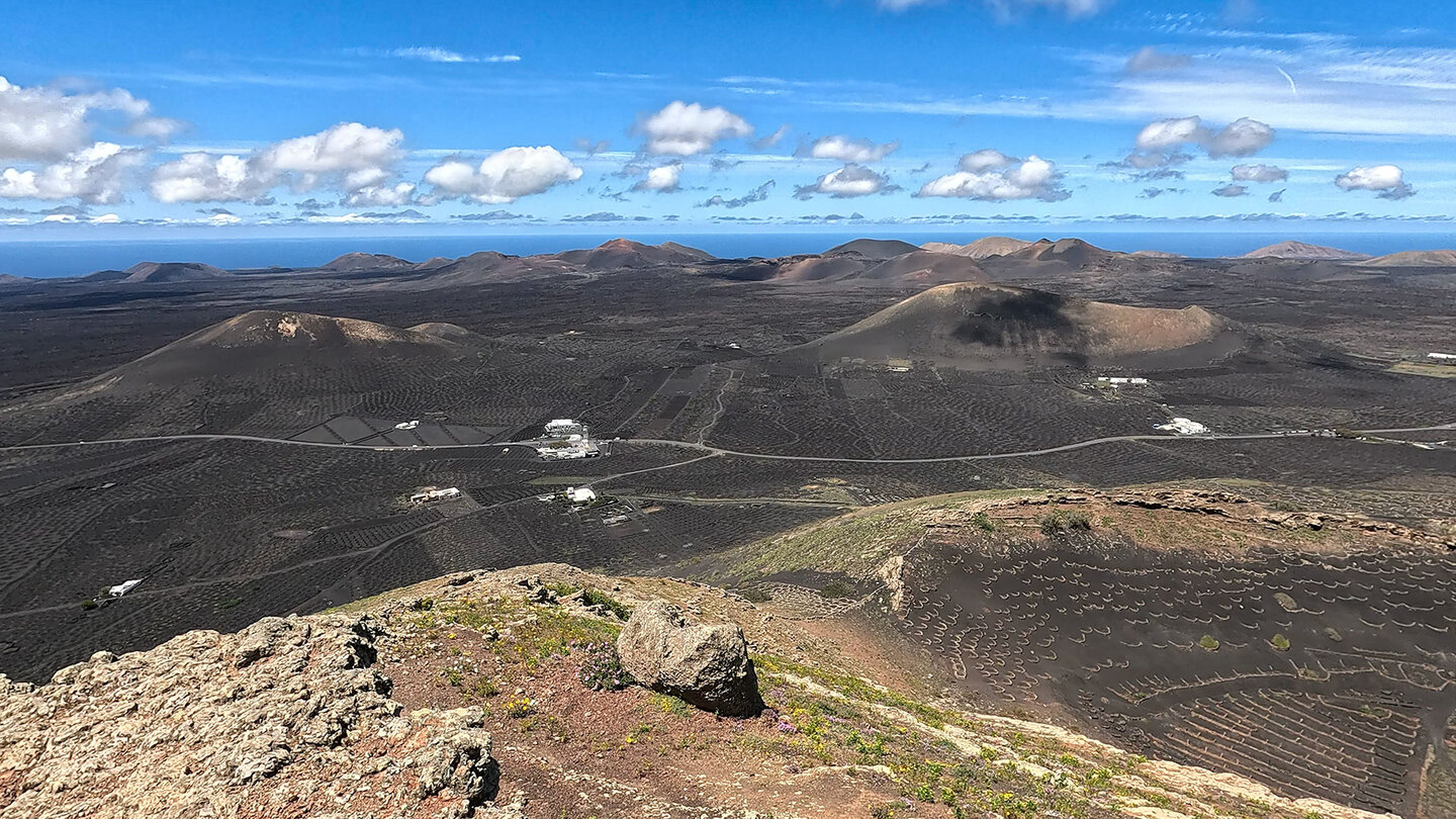 Panorama vom Gipfel des Montaña Guardilama auf die Timanfaya-Vulkane