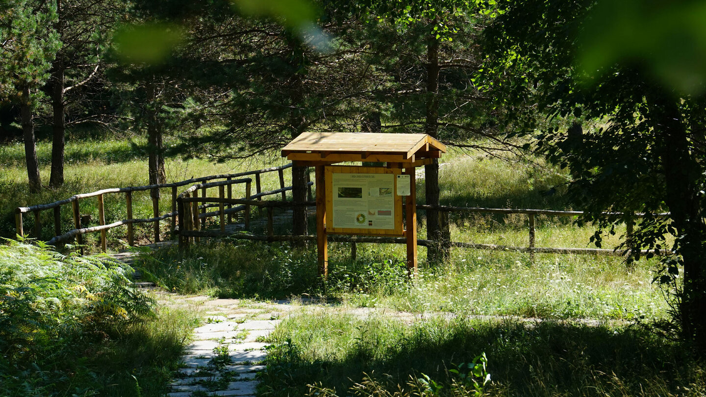 Informationspunkt in der WWF-Oase Pian dei Sali im Vigezzotal