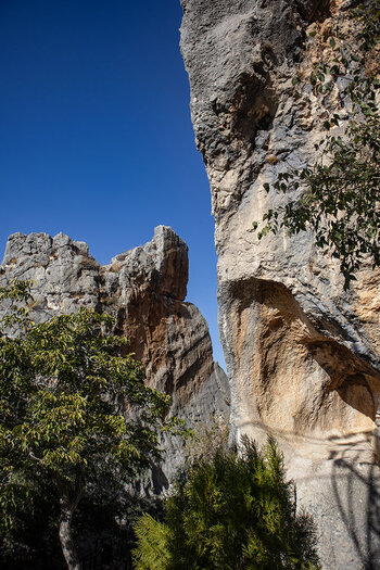 Felsklippen unterhalb von Zuheros
