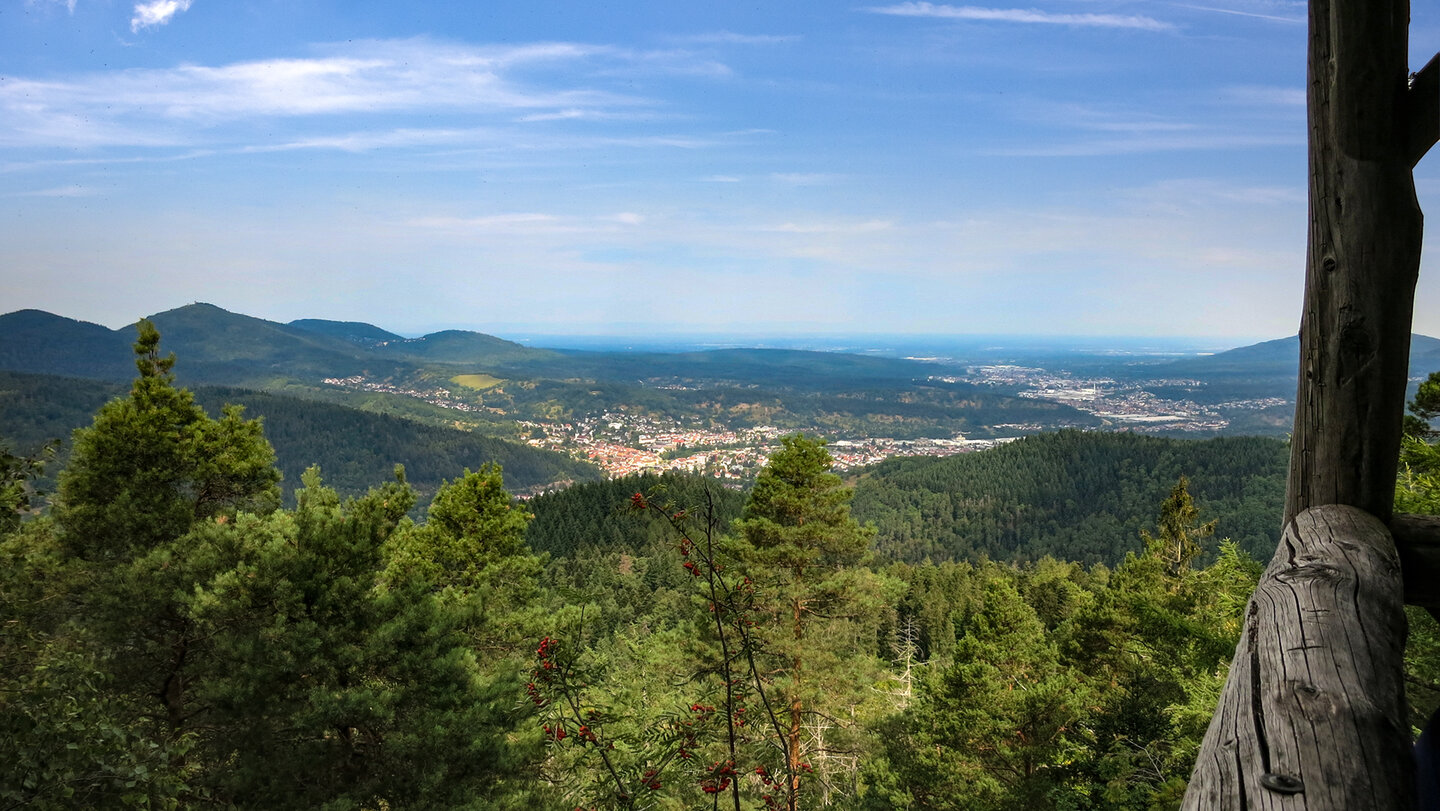 Panorama übers Murgtal von der Elsbethhütte