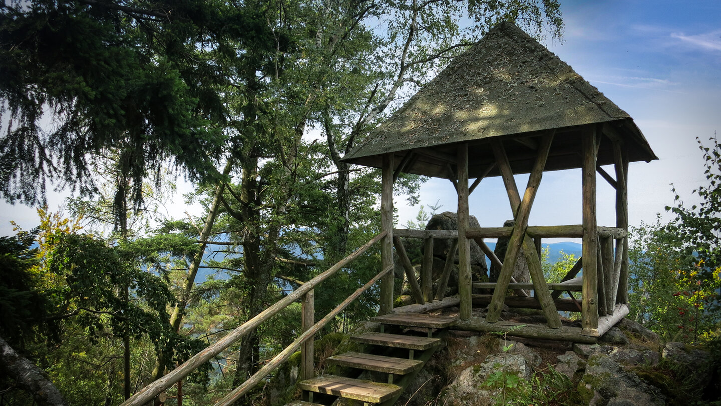 Elsbethhütte am Rockertfelsen
