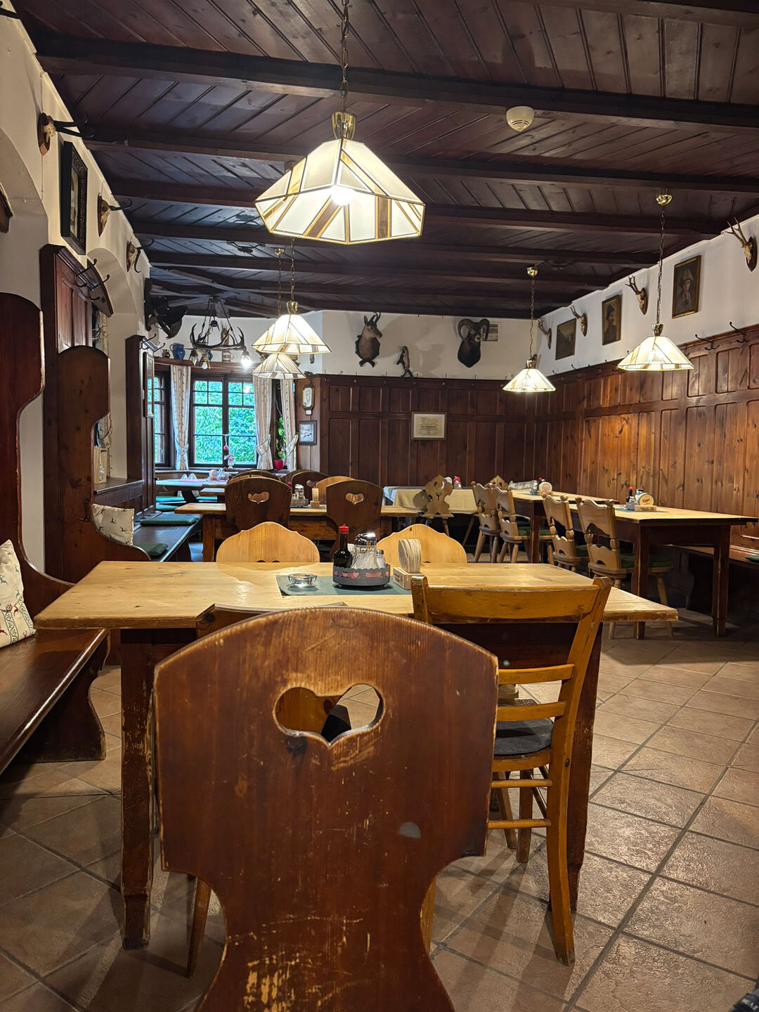 Gaststube des Pfandlhof im Kaisertal