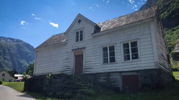 typisches Haus in Bakka