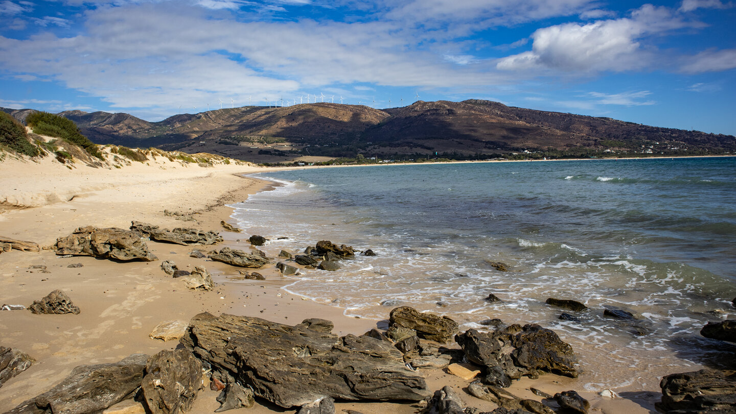 Blick entlang der Playa de Valdevaqueros