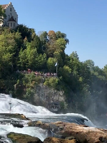 Aussichtsplattform am Rheinfall von Schaffhausen