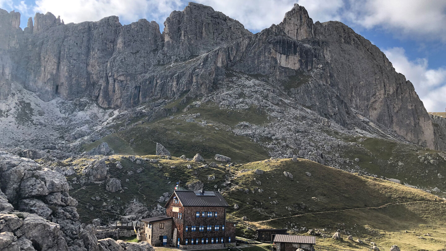 Rifugio Roda di Vael an der Rotwand - Rosengartengruppe Rifugio Roda di Vael an der Rotwand - Rosengartengruppe