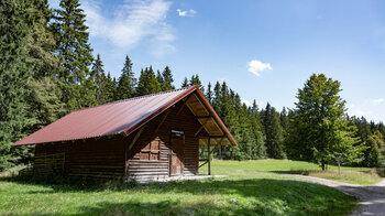 die Krummenkreuz-Hütte liegt auf 1.150 Metern Höhe