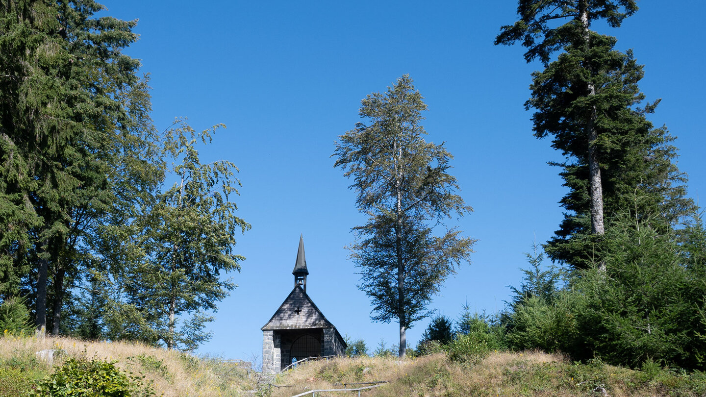 die Dekan Strohmeyer Gedächtniskapelle am Westweg