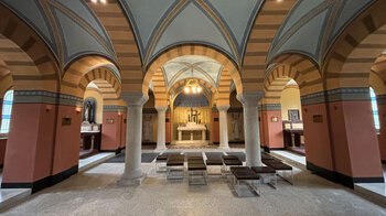 Krypta der Gnadenkapelle in der Erzabtei St. Martin