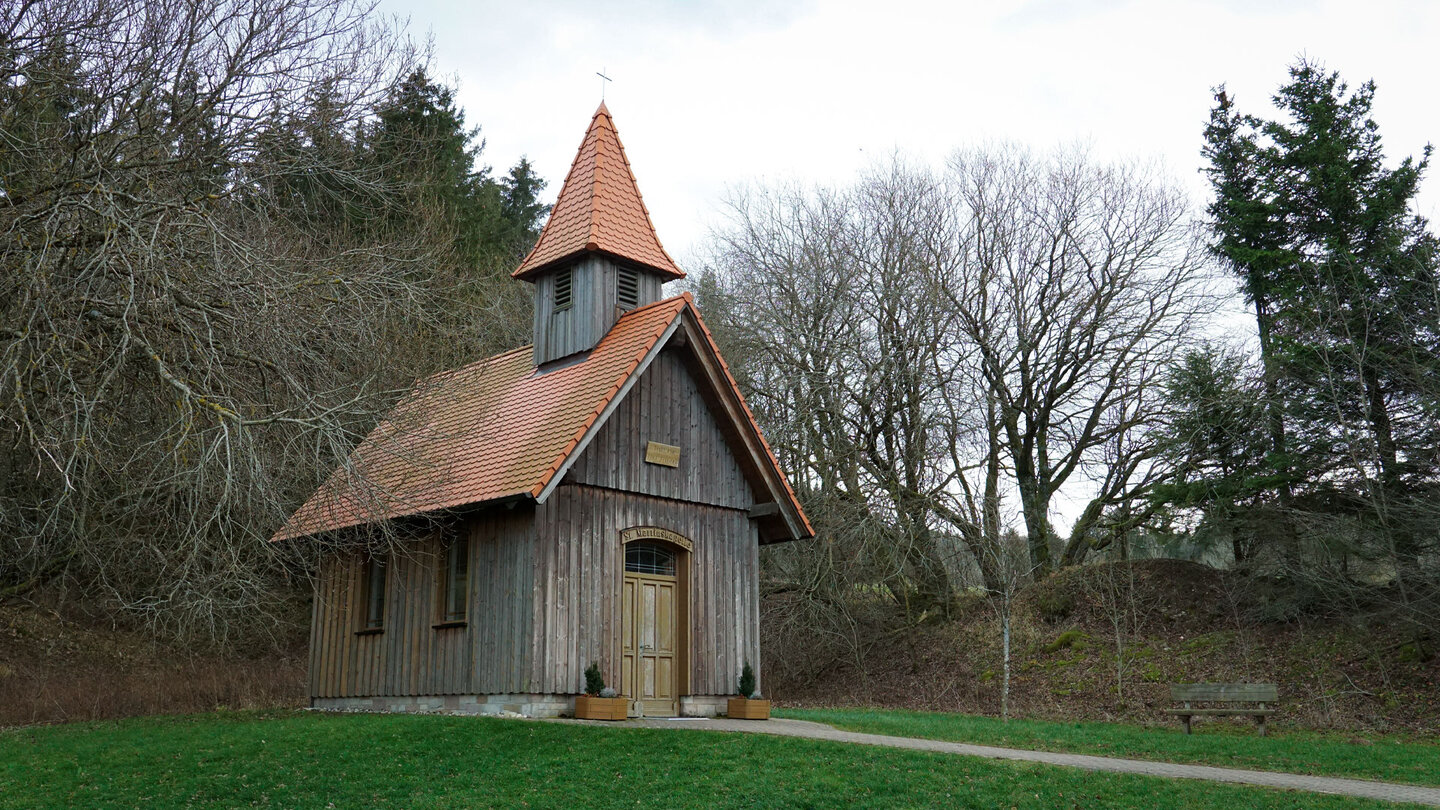 St. Martinskapelle am Ehrenberg bei Reulbach in der Rhön St. Martinskapelle am Ehrenberg bei Reulbach in der Rhön