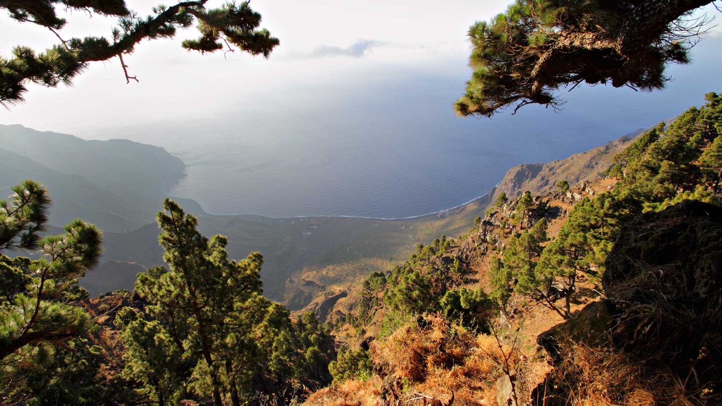 die malerische Bucht von Las Playas auf El Hierro die malerische Bucht von Las Playas auf El Hierro