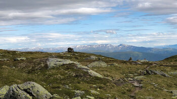 atemberaubende Bergszenerie am Mykjedalsvatnet