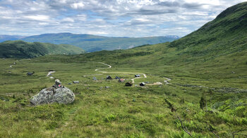 Blick auf die Siedlung Reppane