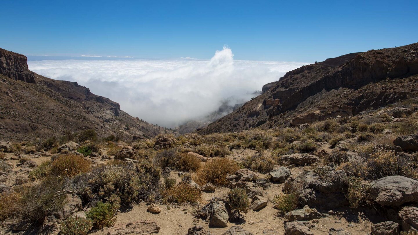 Wolkenmeer an der Degollaga de Guajara am Wanderpfad