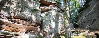 Felsformationen entlang des Napoleonsteig