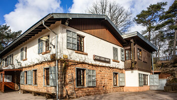 Hohe Loog Haus im Pfälzerwald