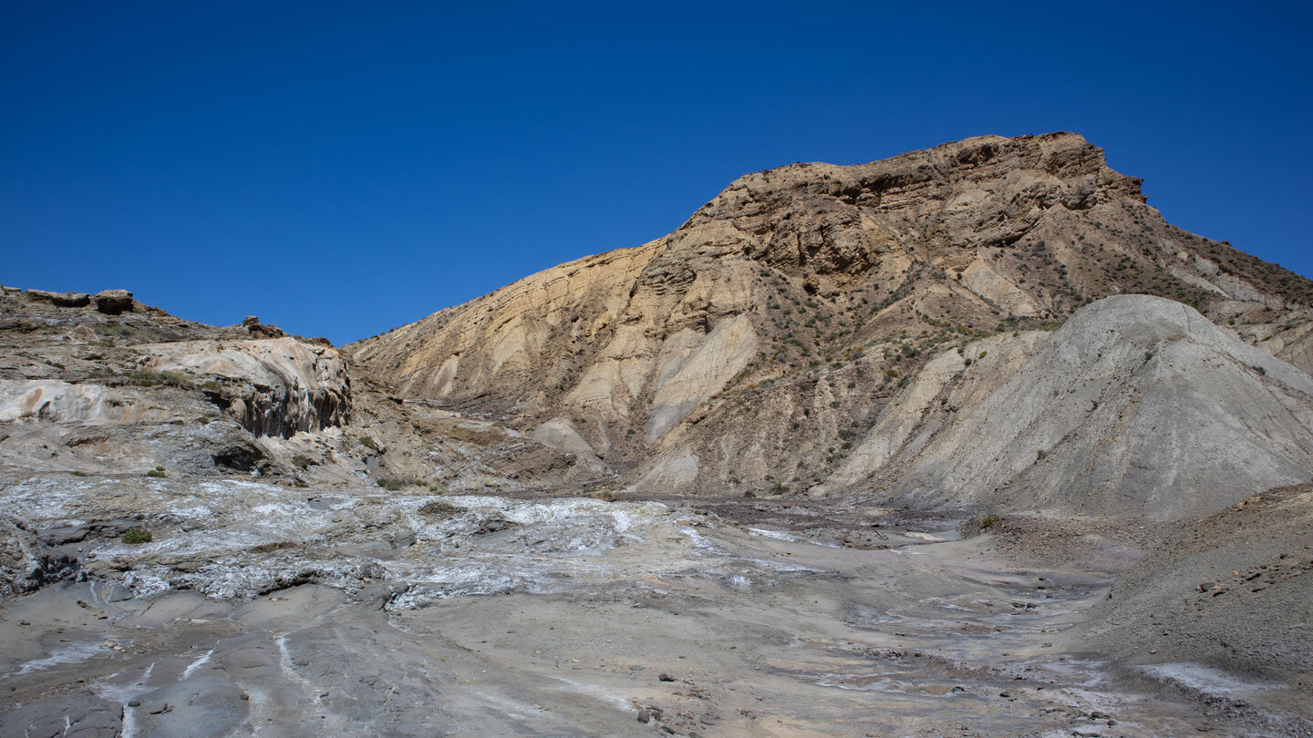 Salz- und Mineralienablagerungen in der Wüste von Tabernas