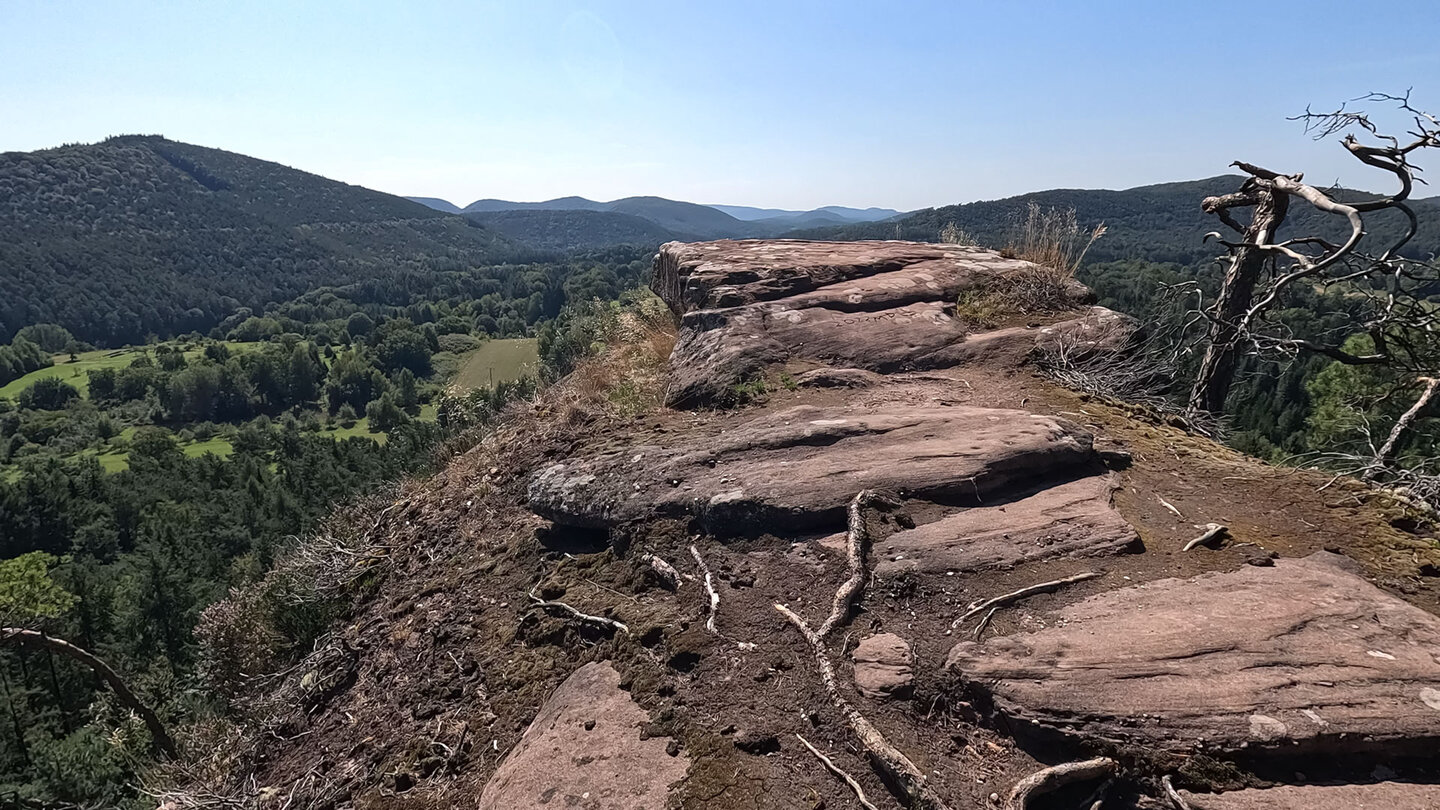 Aussichtspunkt am Rauhbergpfeiler Aussichtspunkt am Rauhbergpfeiler