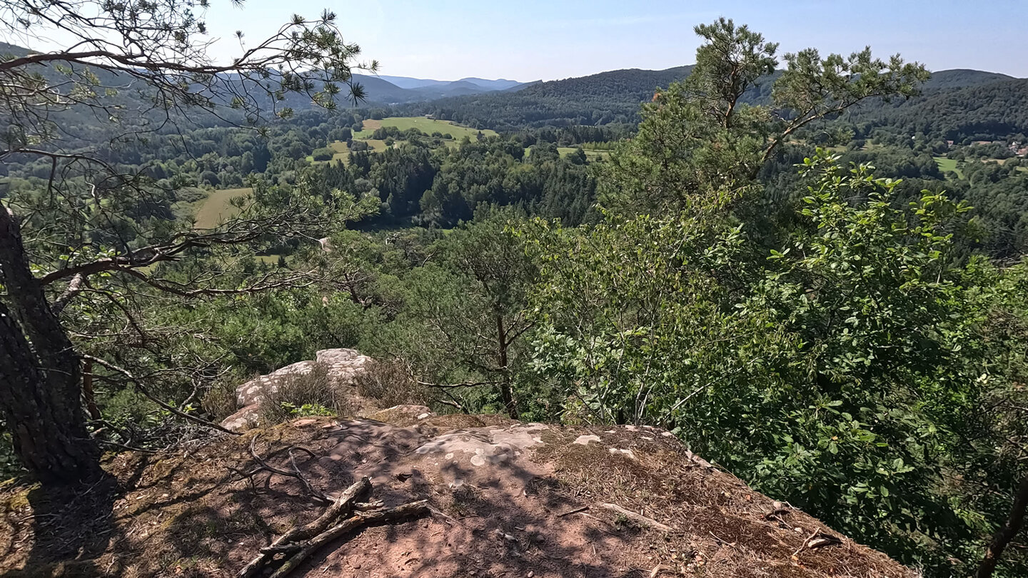 Ausblick vom Rauhbergpfeiler am Kleinen Rauhberg Ausblick vom Rauhbergpfeiler