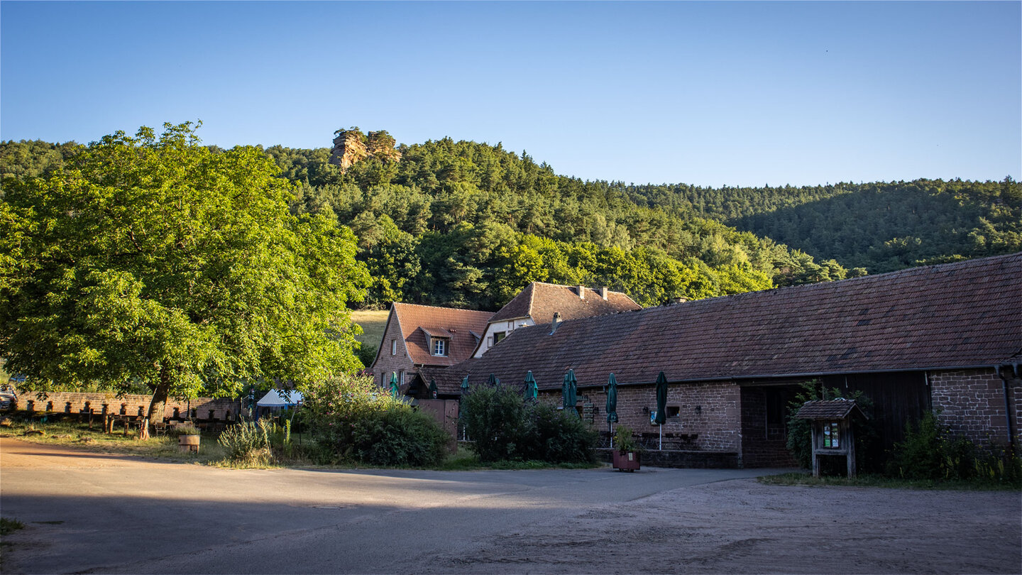 Start der Wanderung am Bärenbrunnerhof.