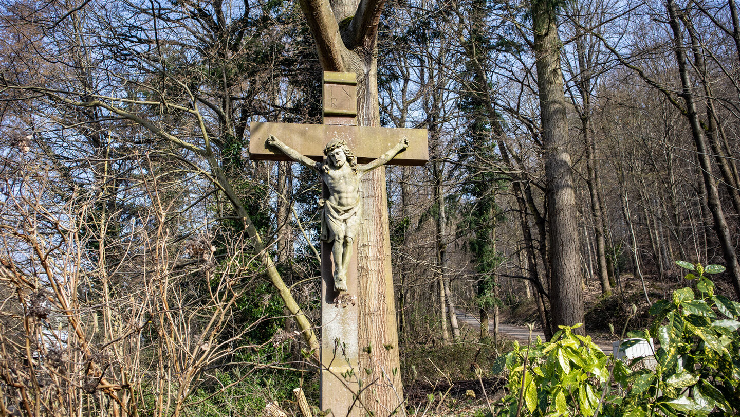 Wegkreuz Kaisereiche in Ettlingen