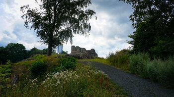 Wanderweg auf die Osterburg