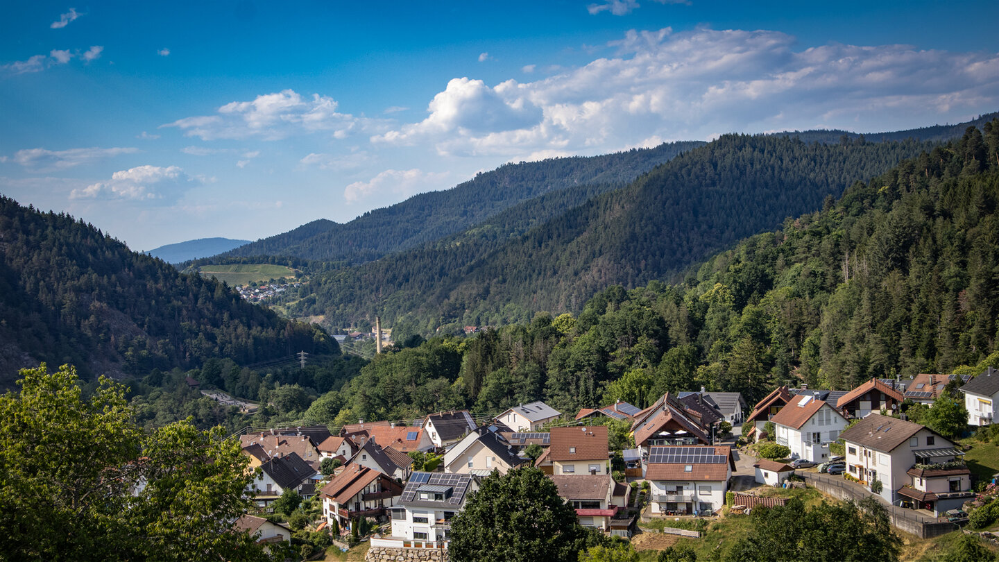 Panorma von Langenbrand übers Murgtal