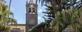 der Glockenturm des ehemaligen Klosters San Agustín in La Laguna