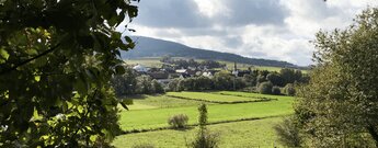 Ausblick auf Lahrbach in der Rhön