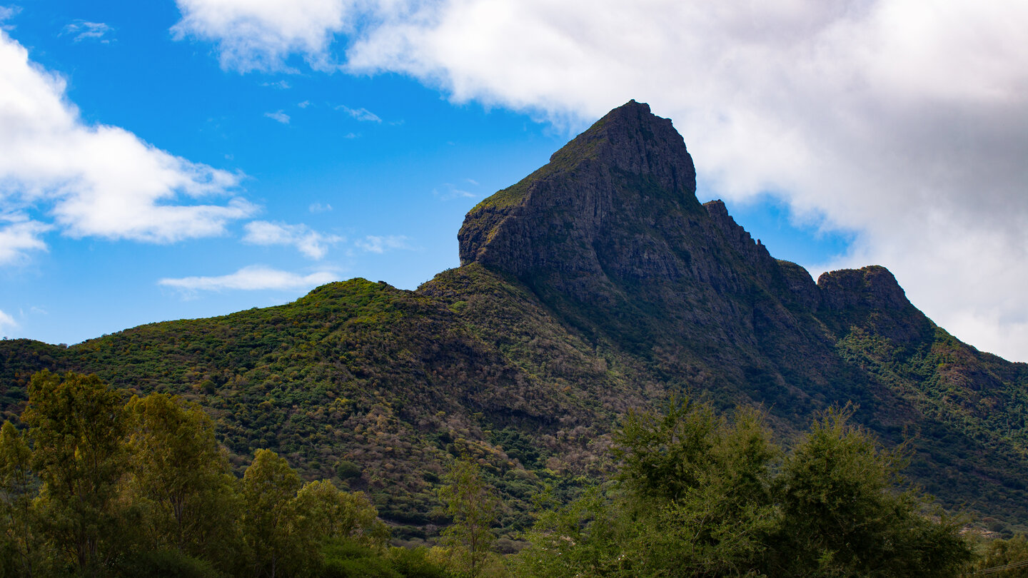 Blick auf den Montagne du Rempart im Black River Distrikt auf Mauritius Blick auf den Montagne du Rempart im Black River Distrikt