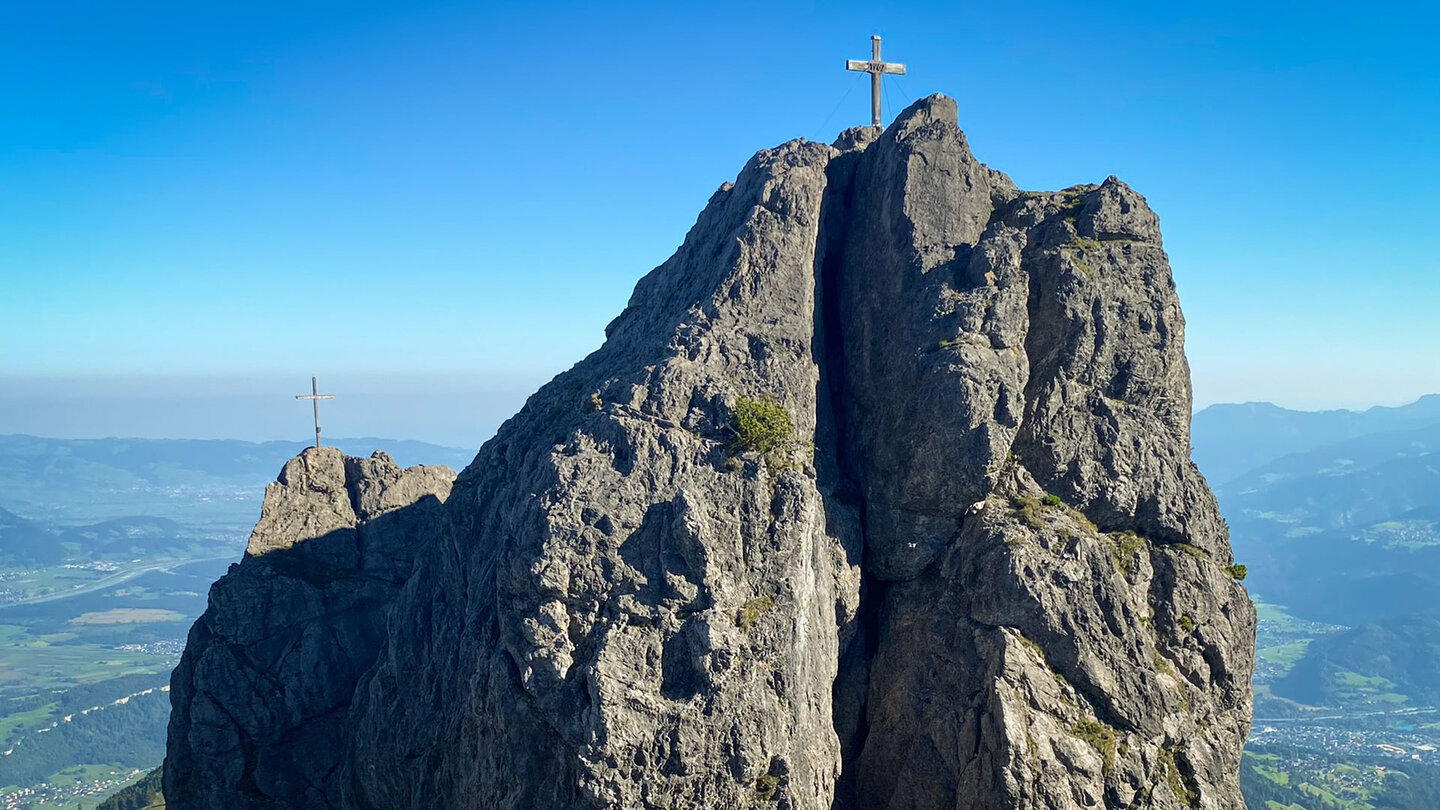 Blick auf zwei der Gipfel der Drei Schwestern Blick auf zwei Gipfel der Drei Schwestern
