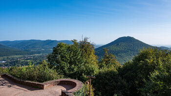 Ausblick von der Burg Trifels