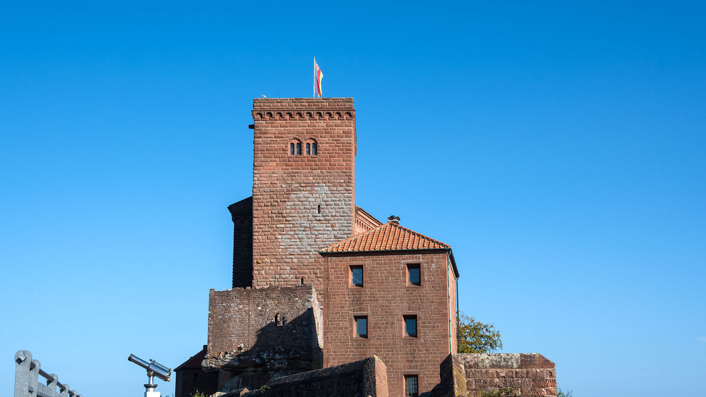 die Reichsburg Trifels bei Annweiler