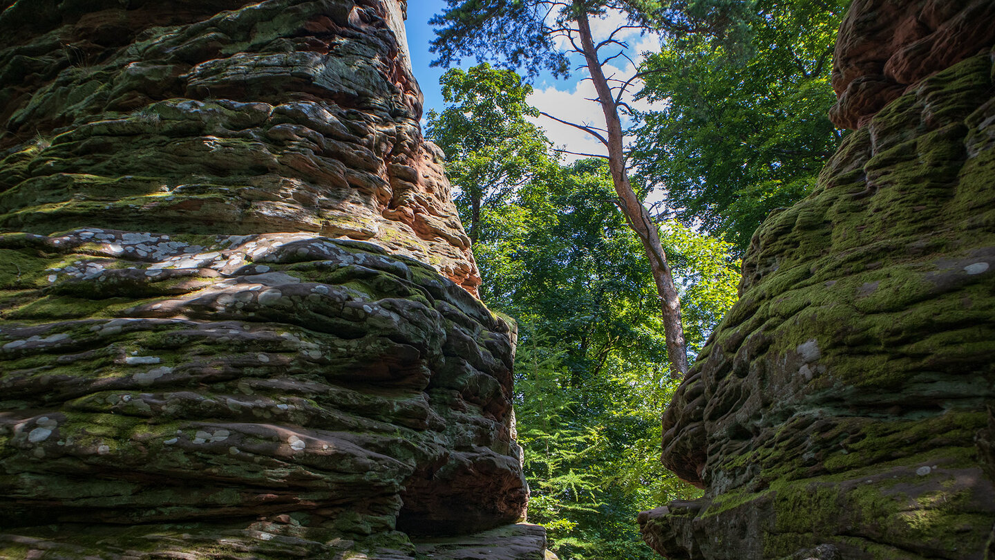 Durchgang zwischen Felsterfels und Bindersbacher Turm