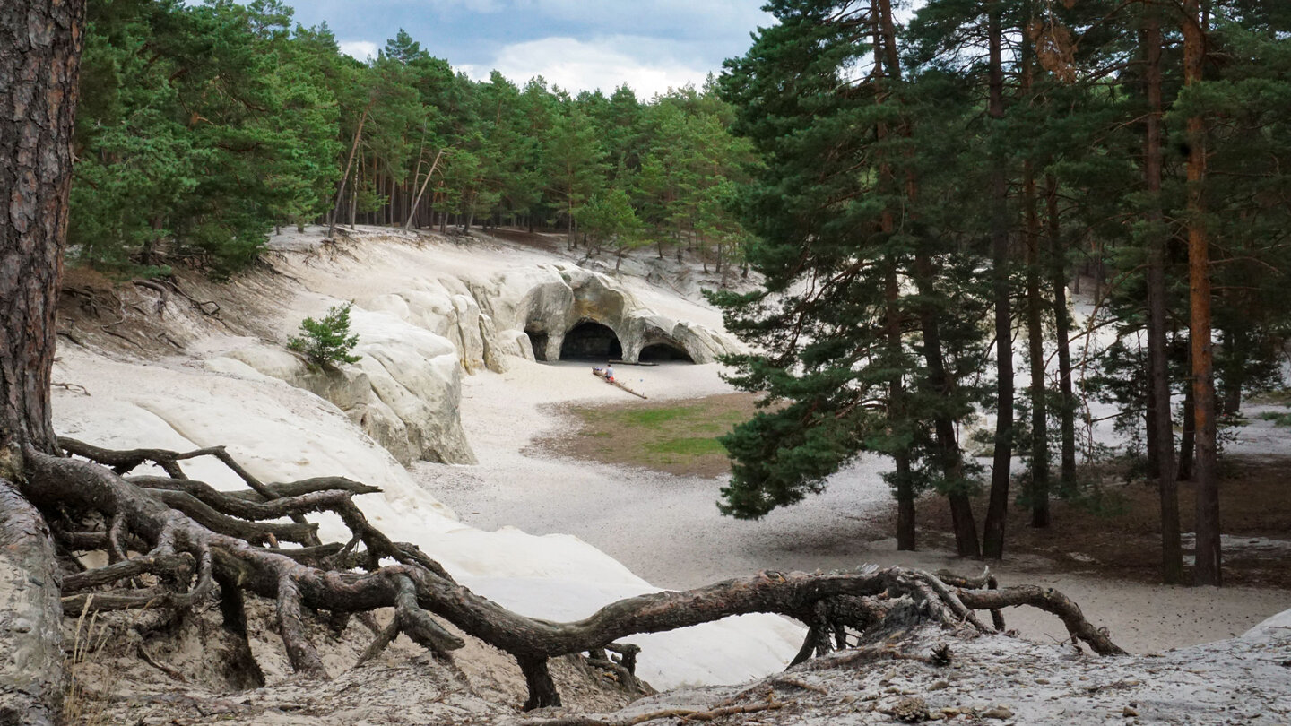 Sandsteinhöhlen im Heers