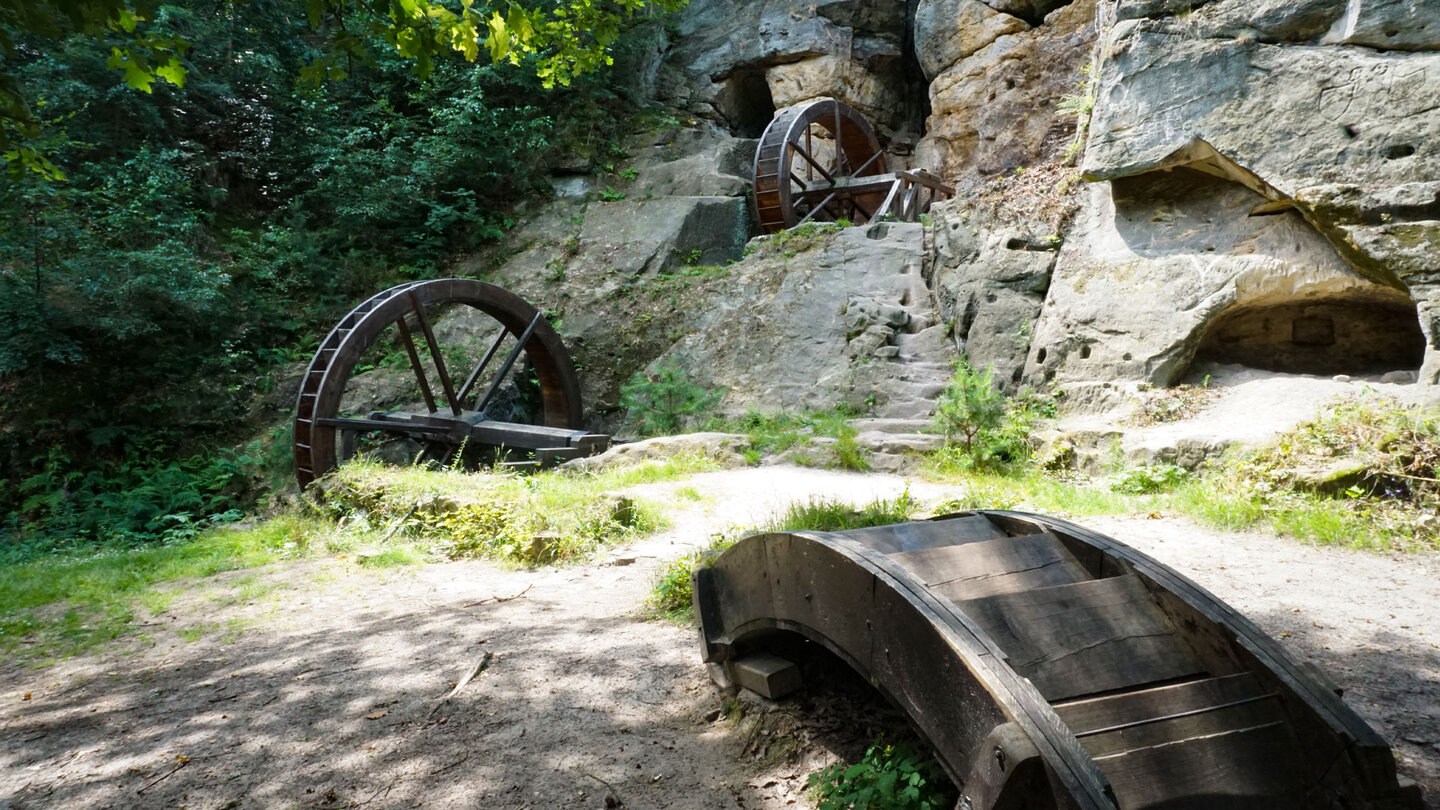 Mühlräder der Wassermühle