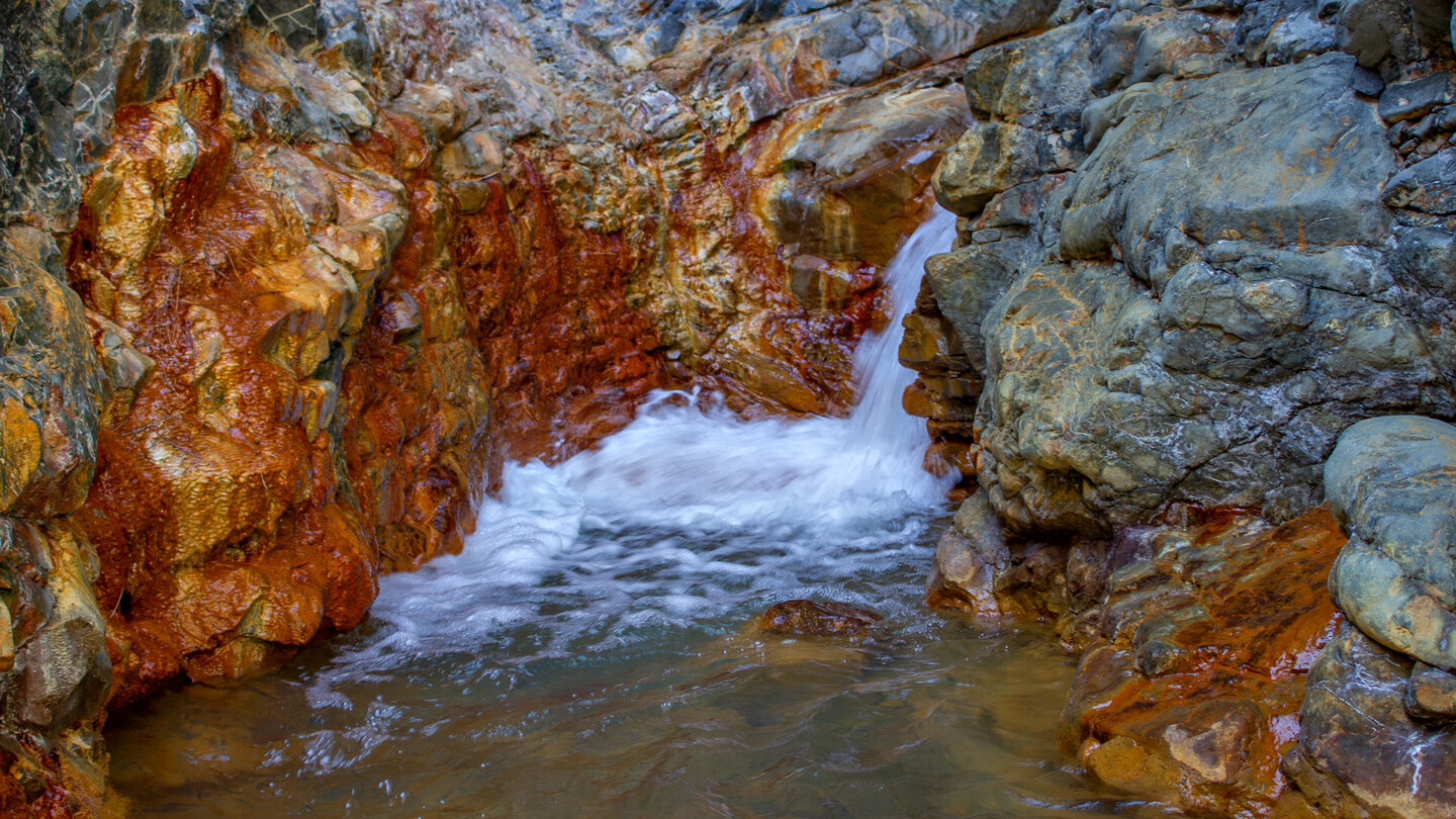 Wanderung durch die Schlucht Barranco Rivanceras Wanderung durch die Schlucht Rivanceras