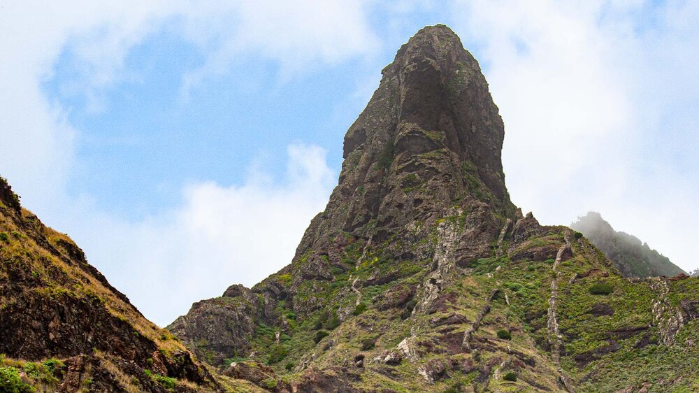 Felsspitze oberhalb von Afur im Anaga-Gebirge auf Teneriffa