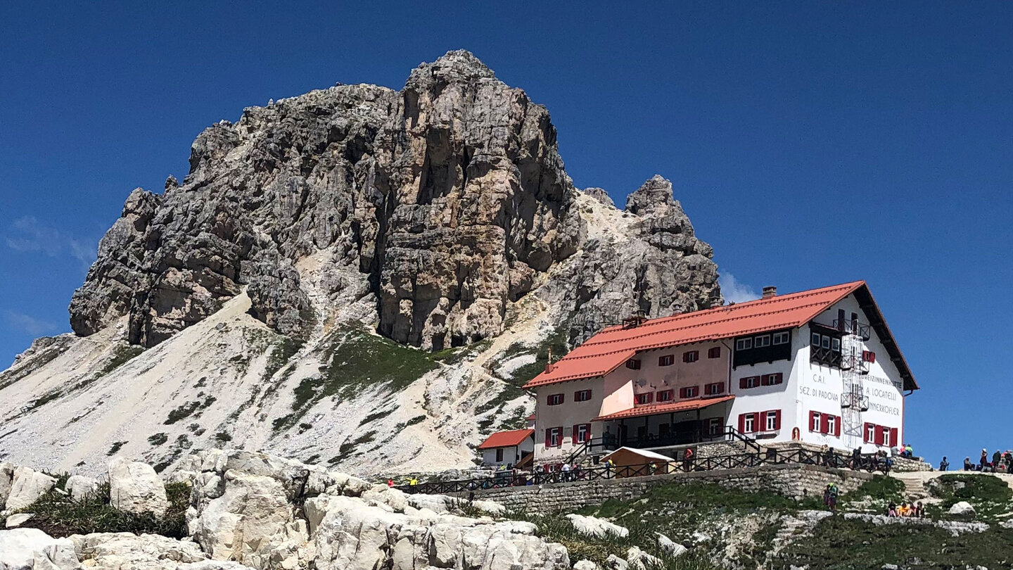 die Dreizinnenhütte