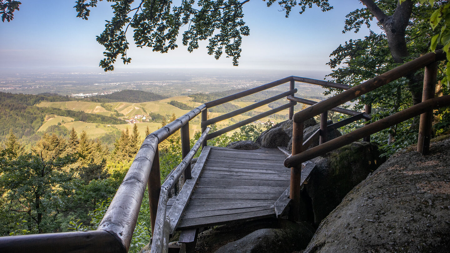 Aussichtsplattform am Bürstenstein am Felsenweg Ottenhöfen