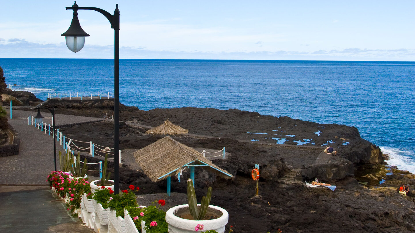 Weg zum Meerwasserschwimmbecken Piscinas del Charco Azul auf La Palma Weg zum Meerwasserschwimmbecken Piscinas del Charco Azul auf La Palma